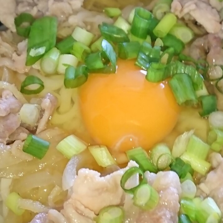 肉のせ 釜玉うどん